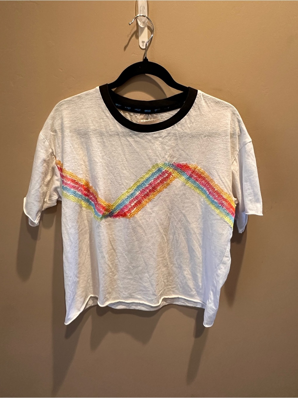 Disney Parks EPCOT Tomorrowland Retro Rainbow Crop Ringer Tee Top M